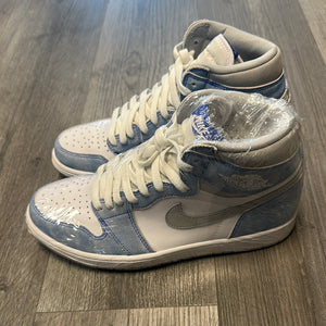 Jordan 1 Retro High Hyper Royal Smoke Grey