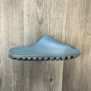 Yeezy Slide Slate Marine