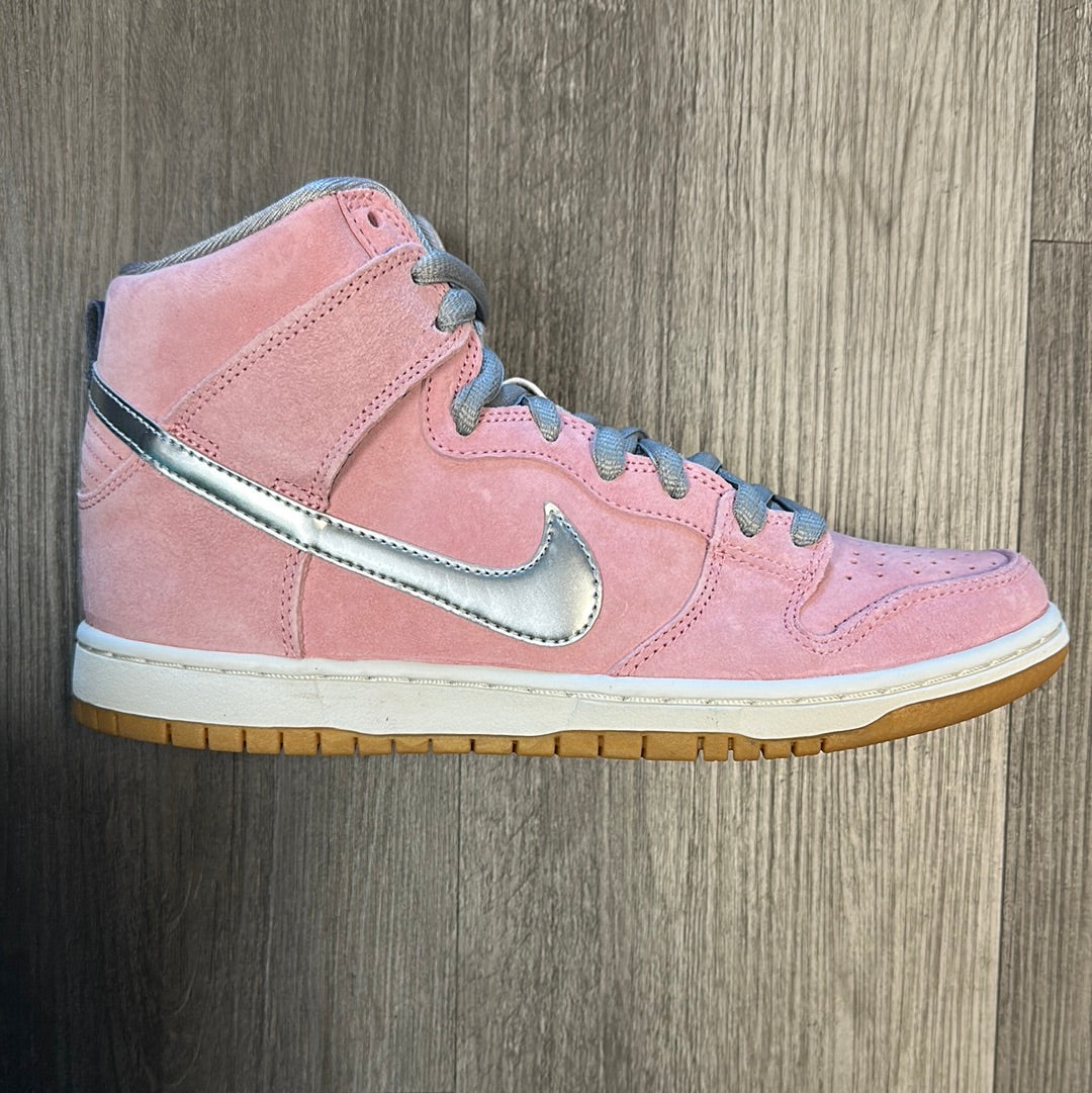 Nike SB Dunk High Concepts When Pigs Fly